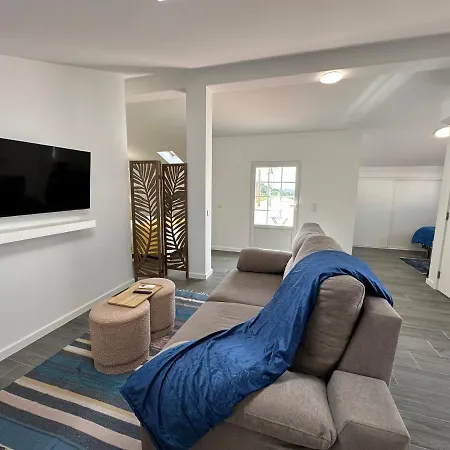 Casa Avos Felix Lopes פוז דו ארליו